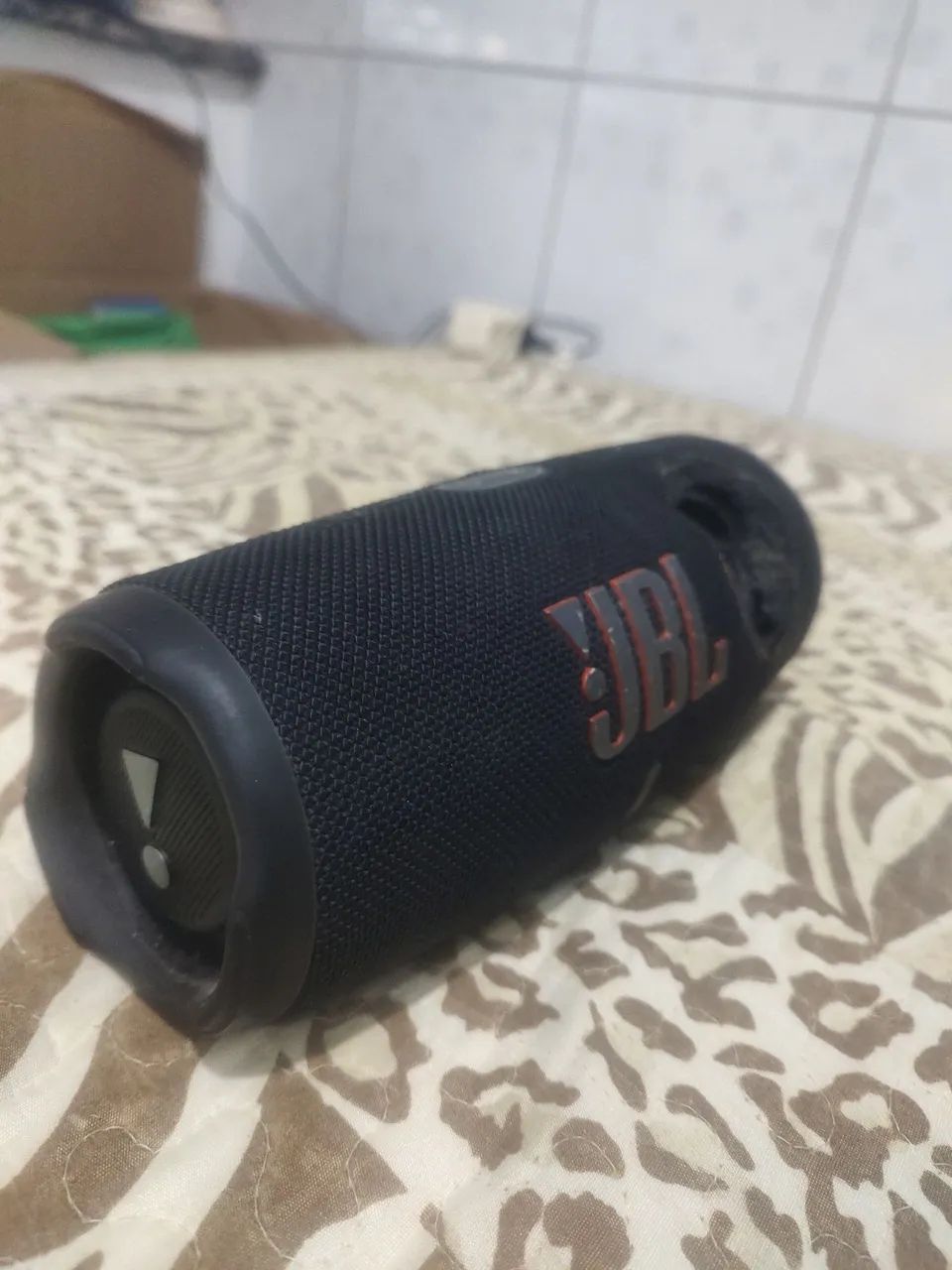 Caixa jbl