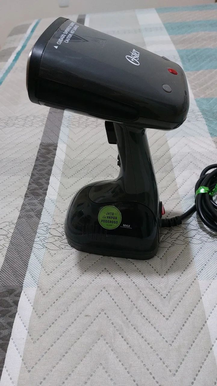 Ferro a Vapor Oster - Foto 5
