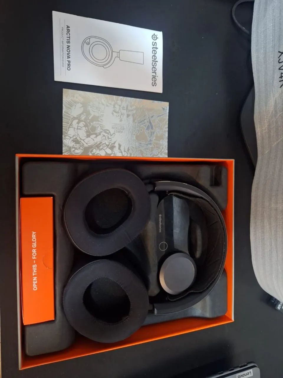 Headset SteelSeries Arctis Nova Pro Wired - Fones de Ouvido - São