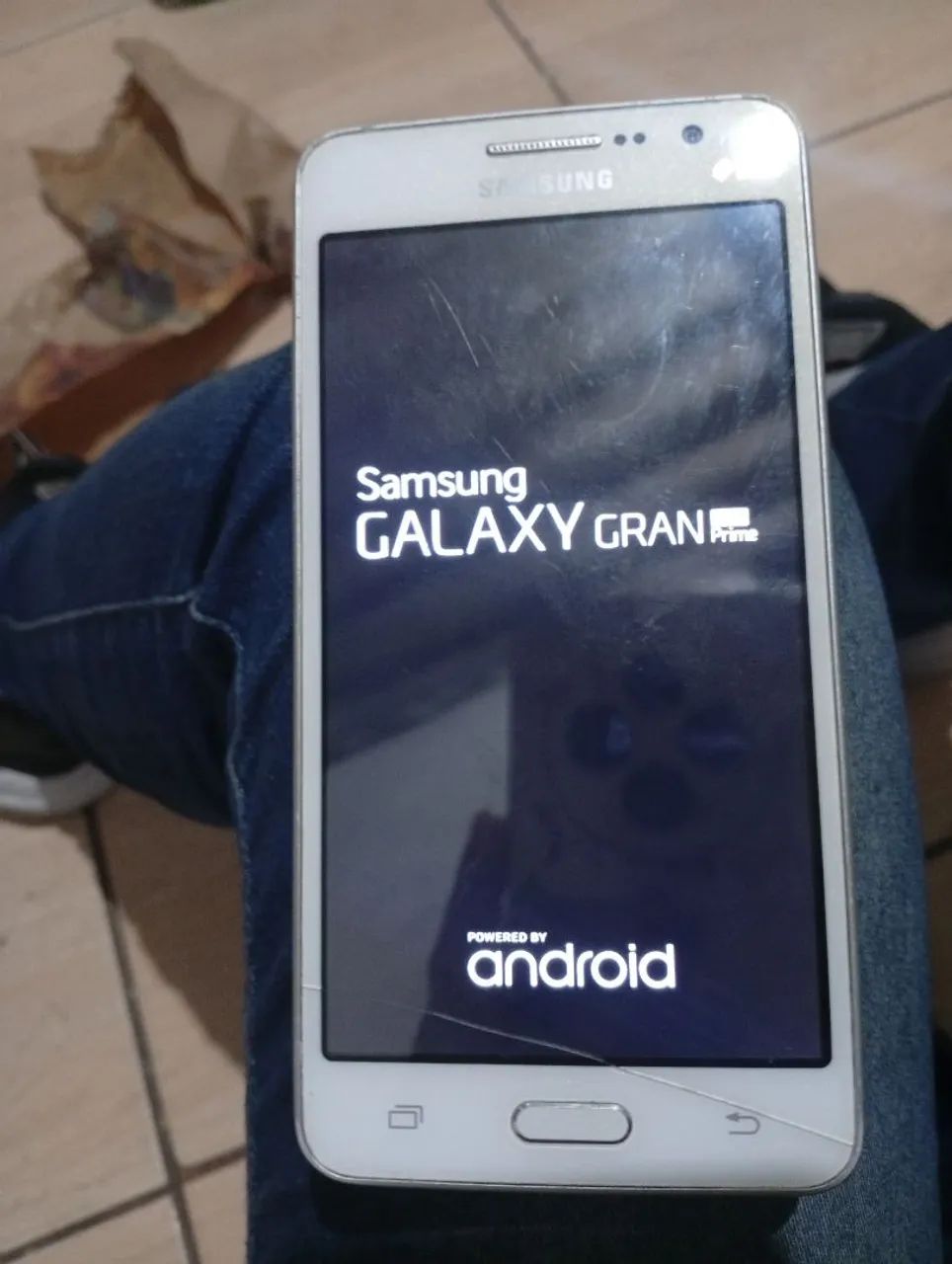 Vende-se um celular funciona tudo r$ 80 - Foto 3