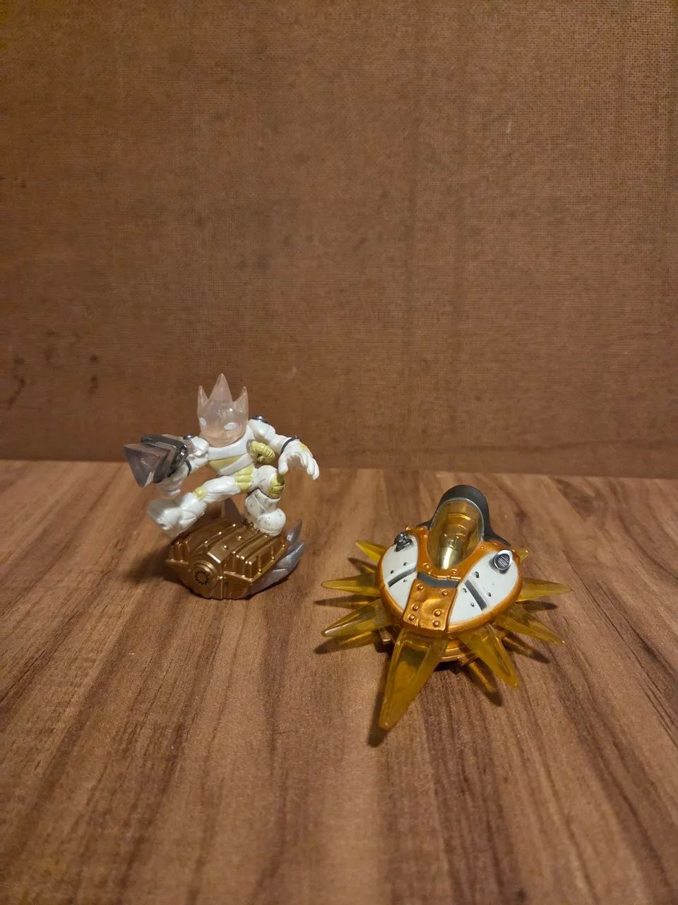 Skylanders Superchargers Astroblast + Sun Runner