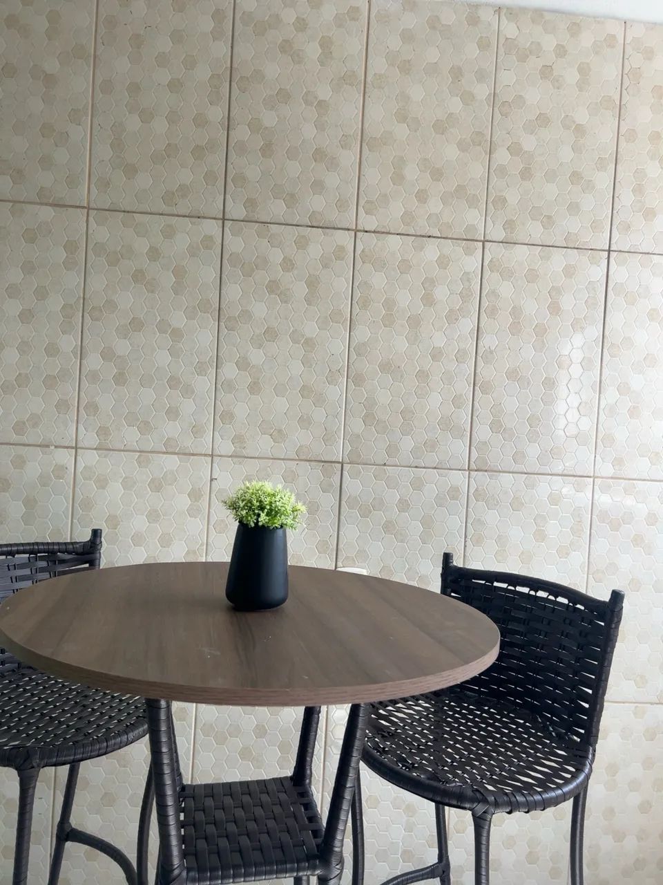 Mesa bistrô com 2 banquetas NOVA - Foto 4
