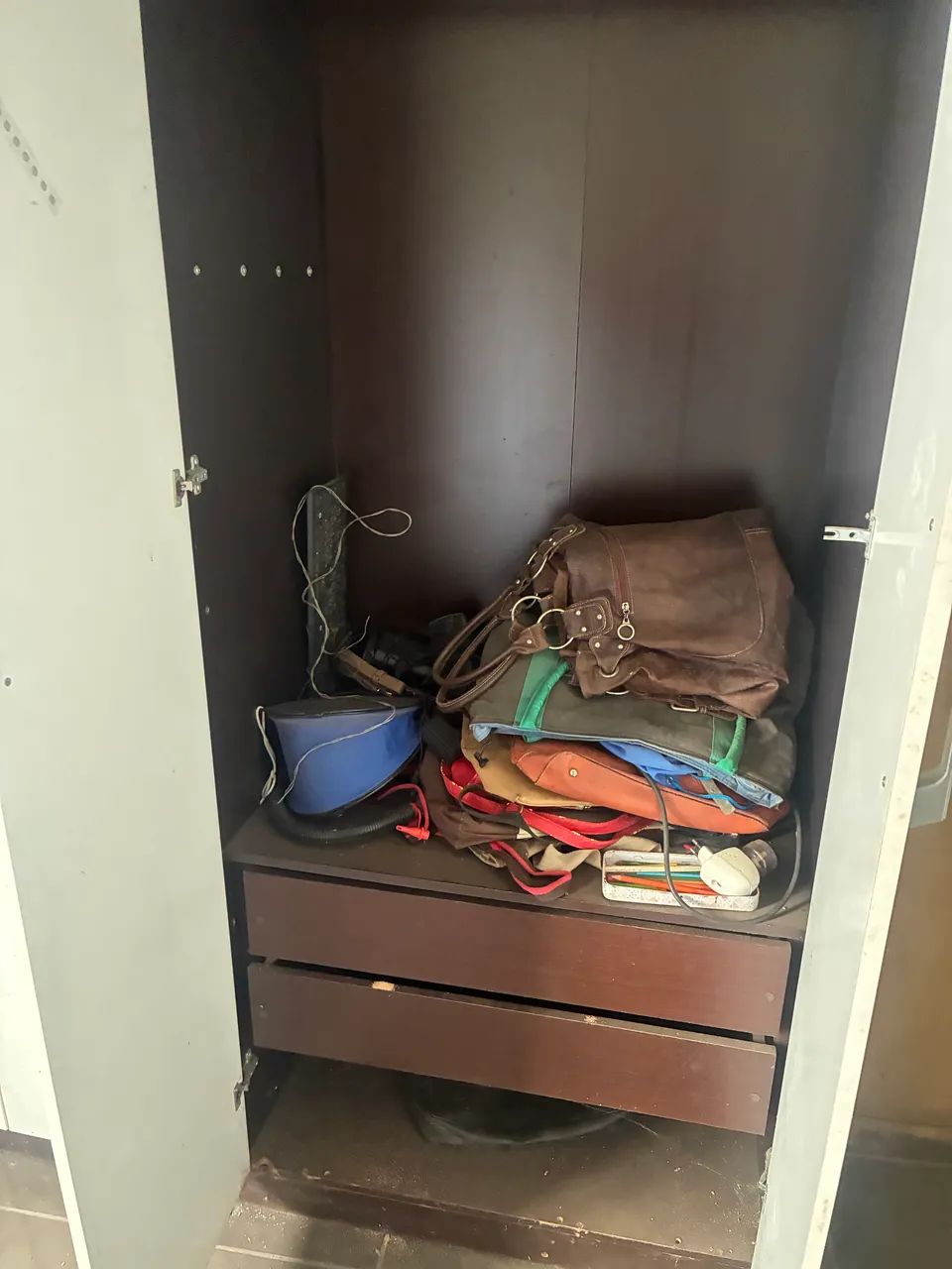 ? Guarda-roupa grande 6 portas - usado  - Foto 2