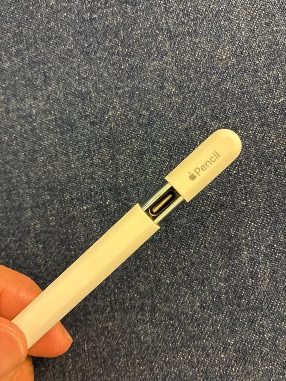 Apple Pencil (USB-C) - Periféricos e Acessórios de Computador