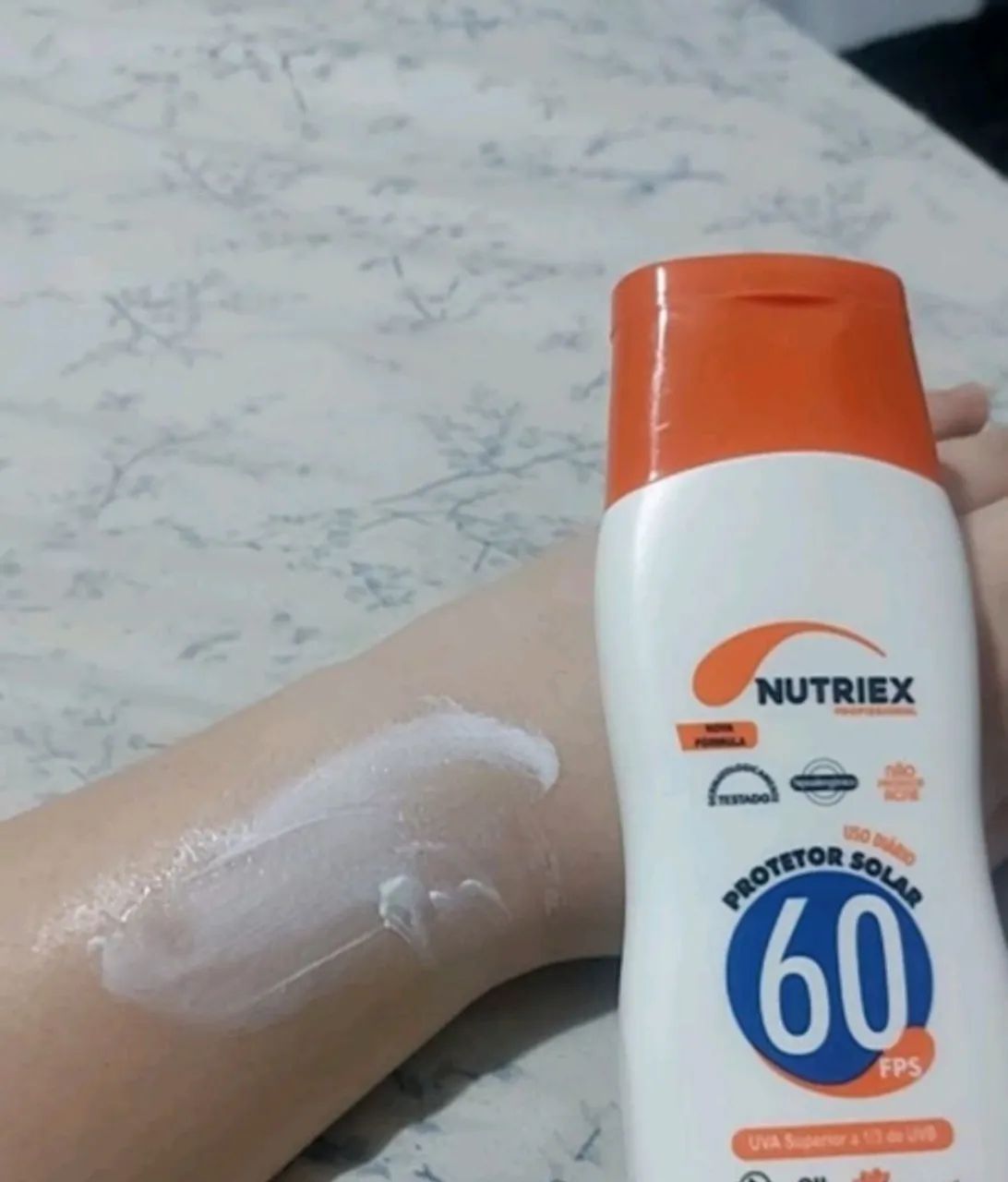 Protetor solar corporal FPS 60 Nutriex  - Foto 2