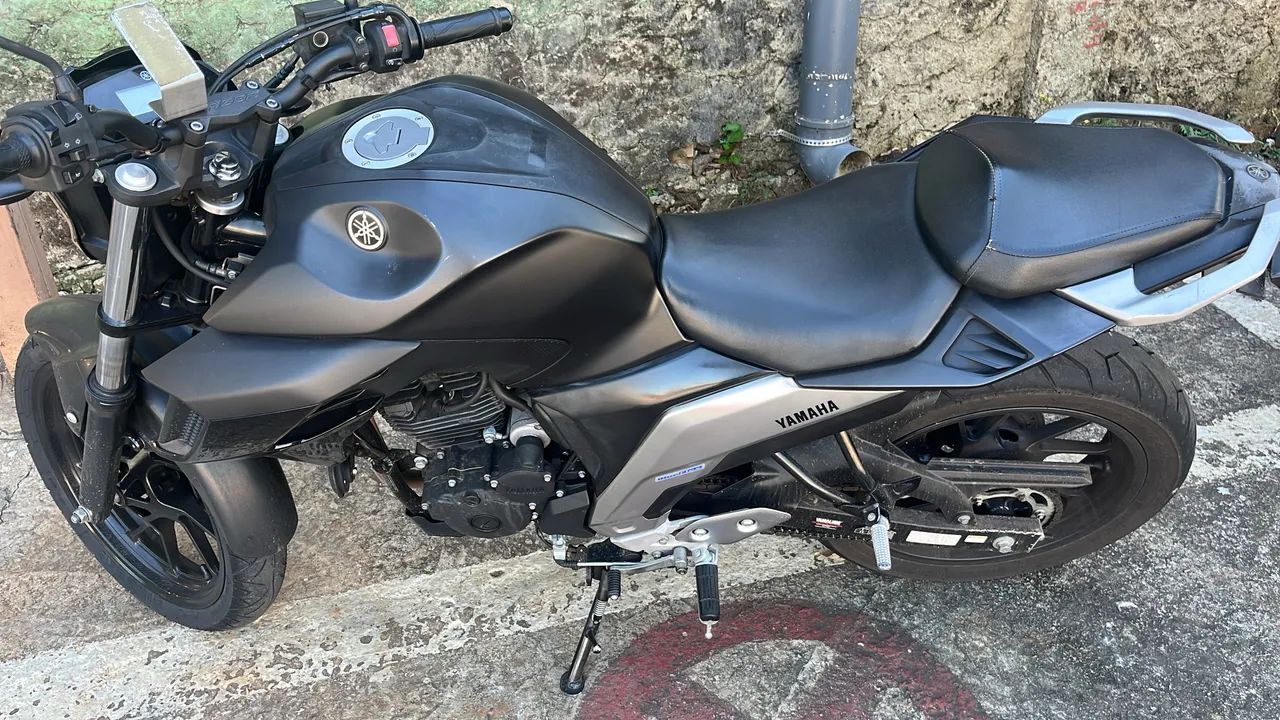 Fazer 250 2023