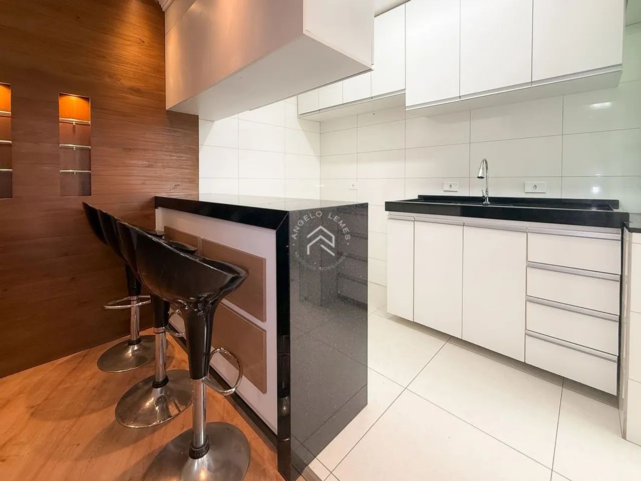 Apartamento Mobiliado com 2 Quartos e 66m² - Hauer - Foto 3