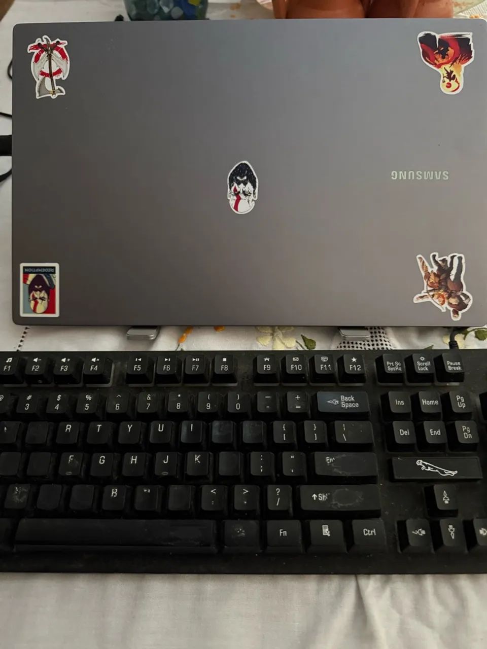 Notebook Galaxy Book 4 garantia até junho 2027 + Acessórios - Foto 2