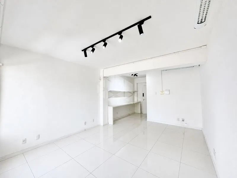 Sala 28M² - para Alugar