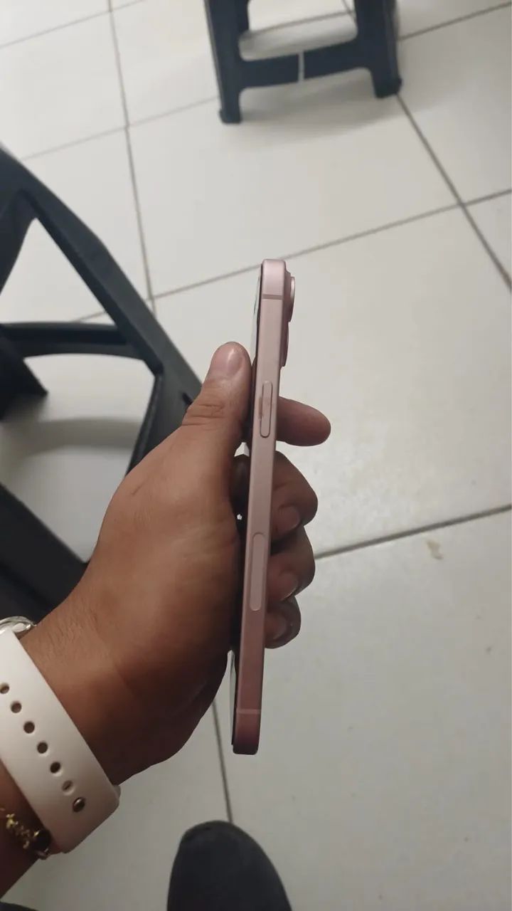 iPhone 15 PLUS Rosa  - Foto 4