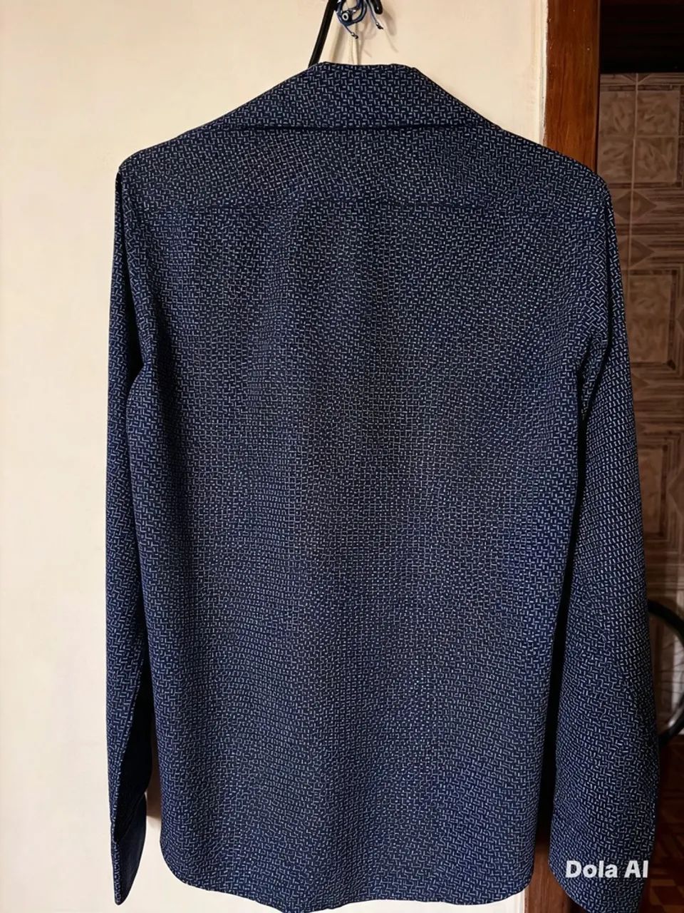 Vende-se camisa social luck Brand  - Foto 3