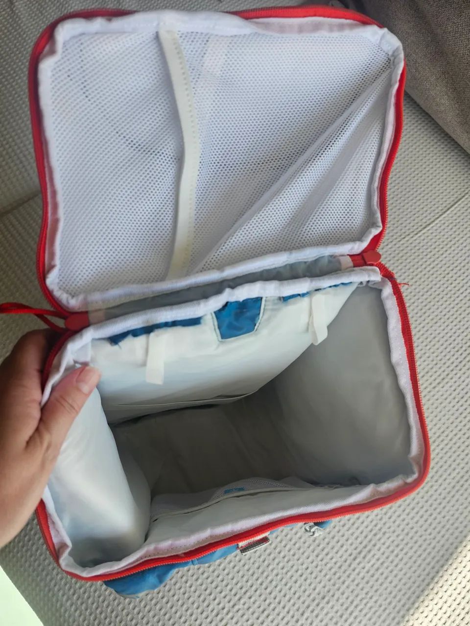 Mochila Térmica Quechua Ice de 20 Litros - Foto 3