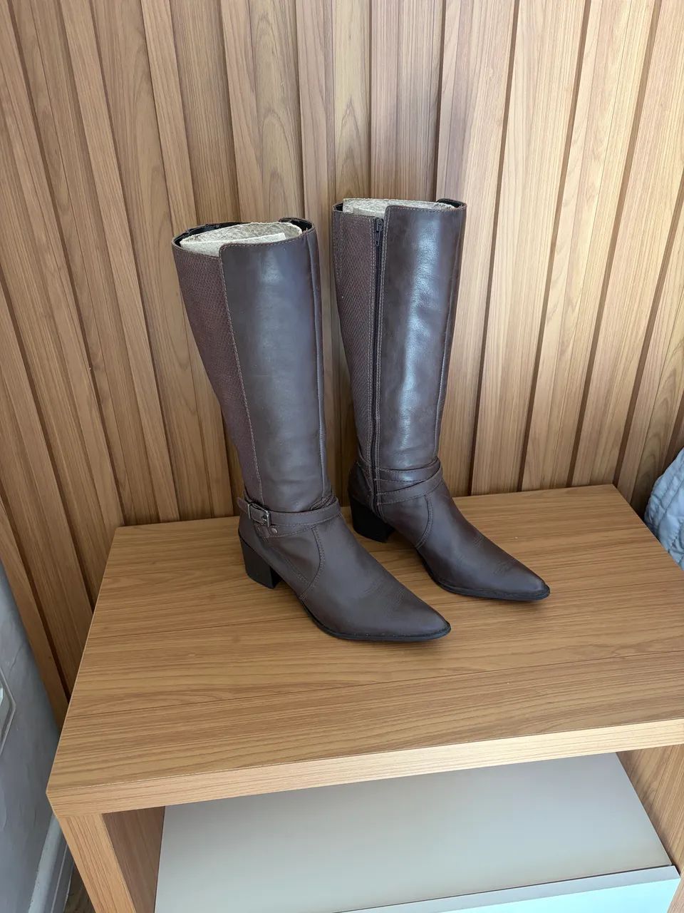 Bota couro 36 - Foto 3