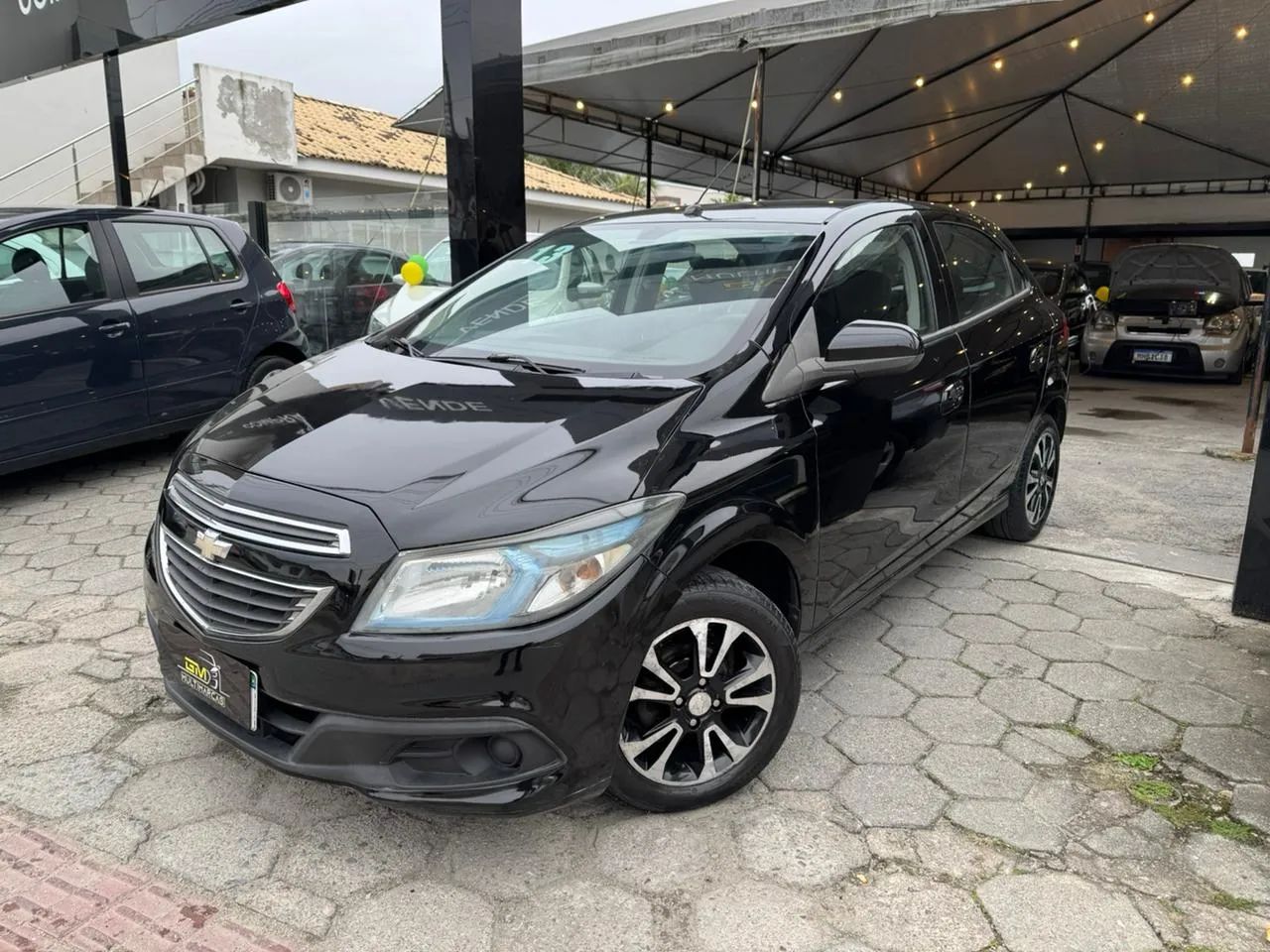 Chevrolet Onix Activ 1.4 8V Flex Aut. 4P 2013 - Foto 2