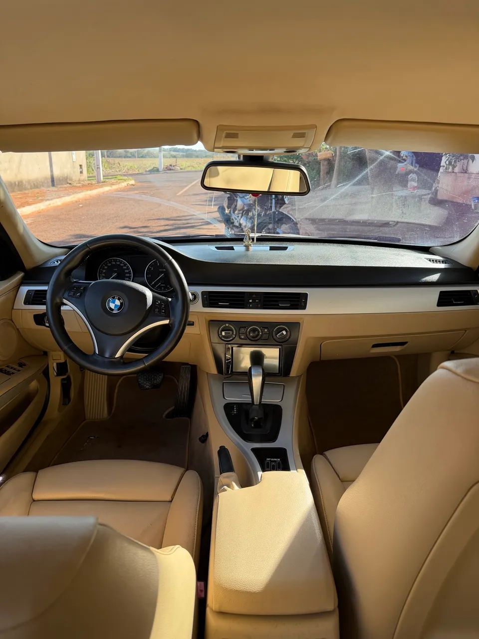 BMW 320I A 2011 - Foto 2
