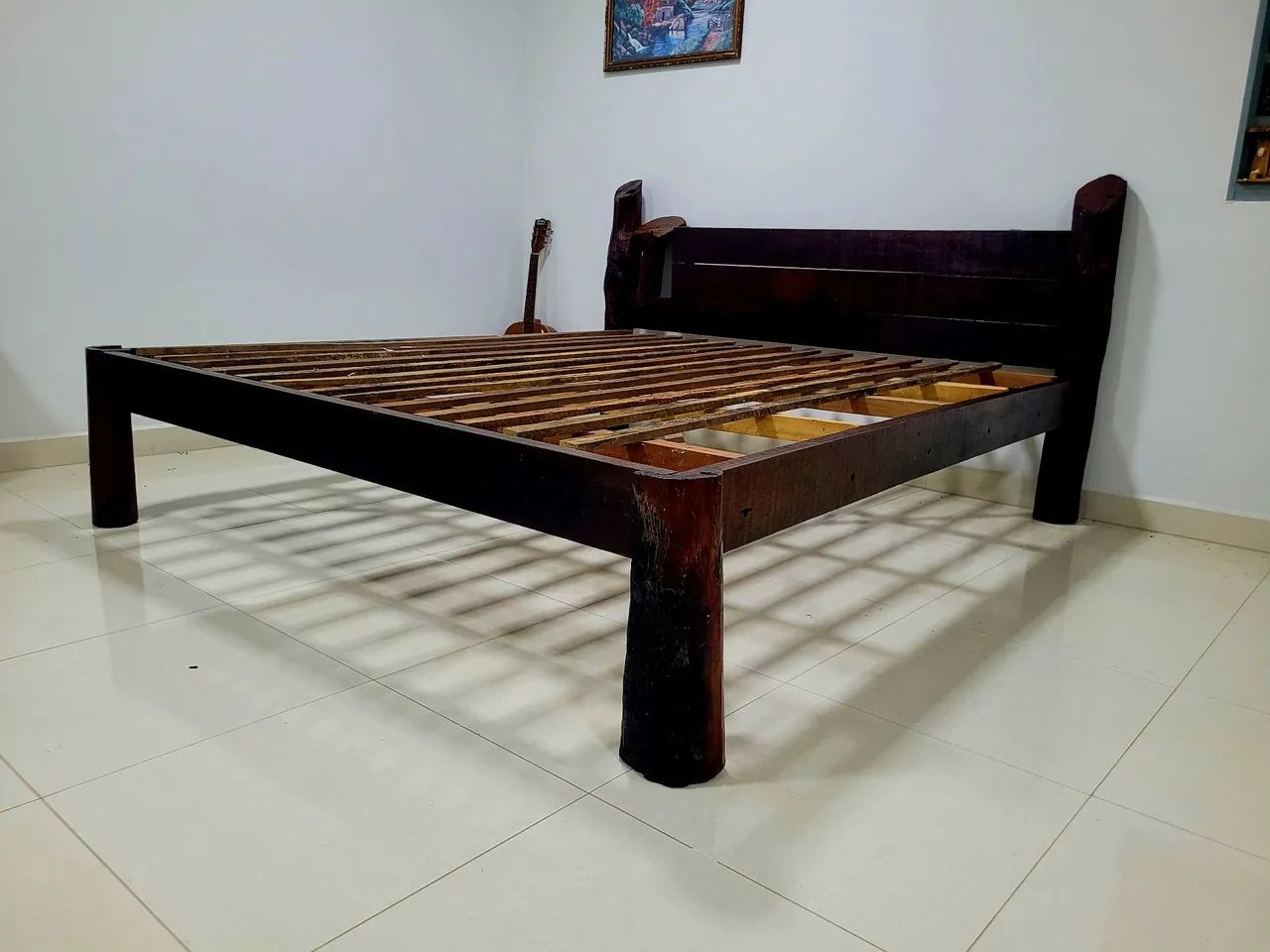 Vendo Cama 1.90 X 2.00 De Aroira e Itauba. - Foto 2