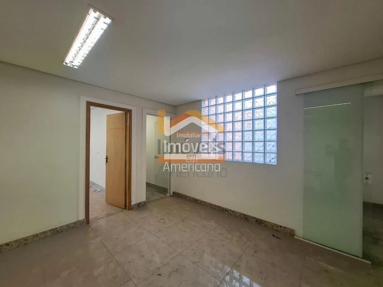 Sala para alugar em Americana, Centro, com 326 m² - Foto 2