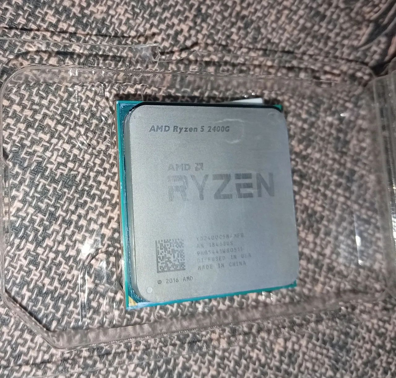 Processador AMD Ryzer 5 2400G