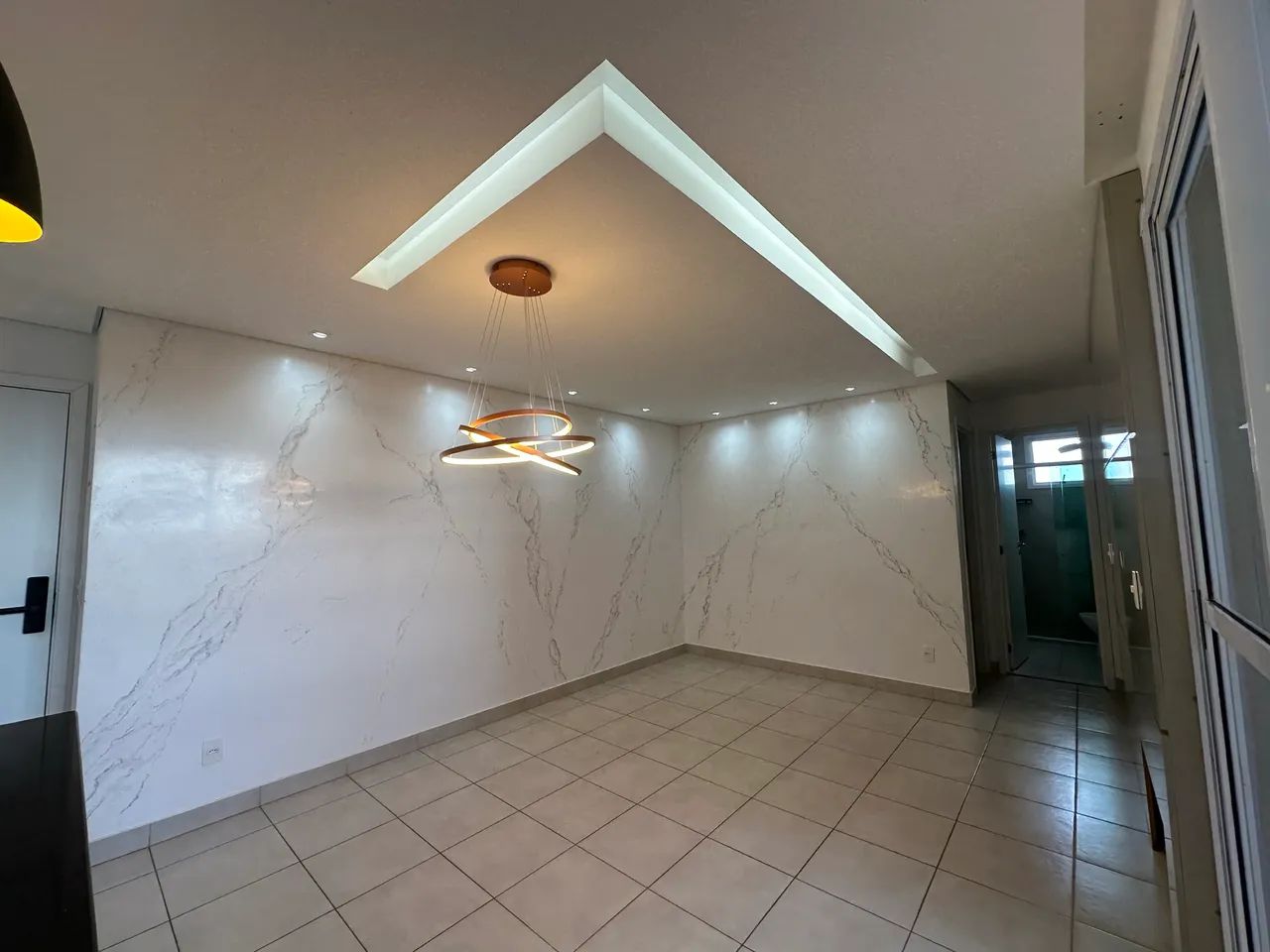 Apartamento 2 quartos com suíte, marcenaria e lazer completo - Foto 2