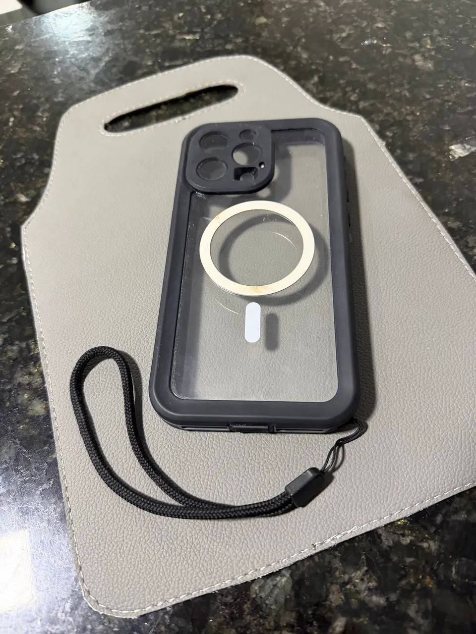Combo de Capinhas IPhone 15 pro Max / prova da água