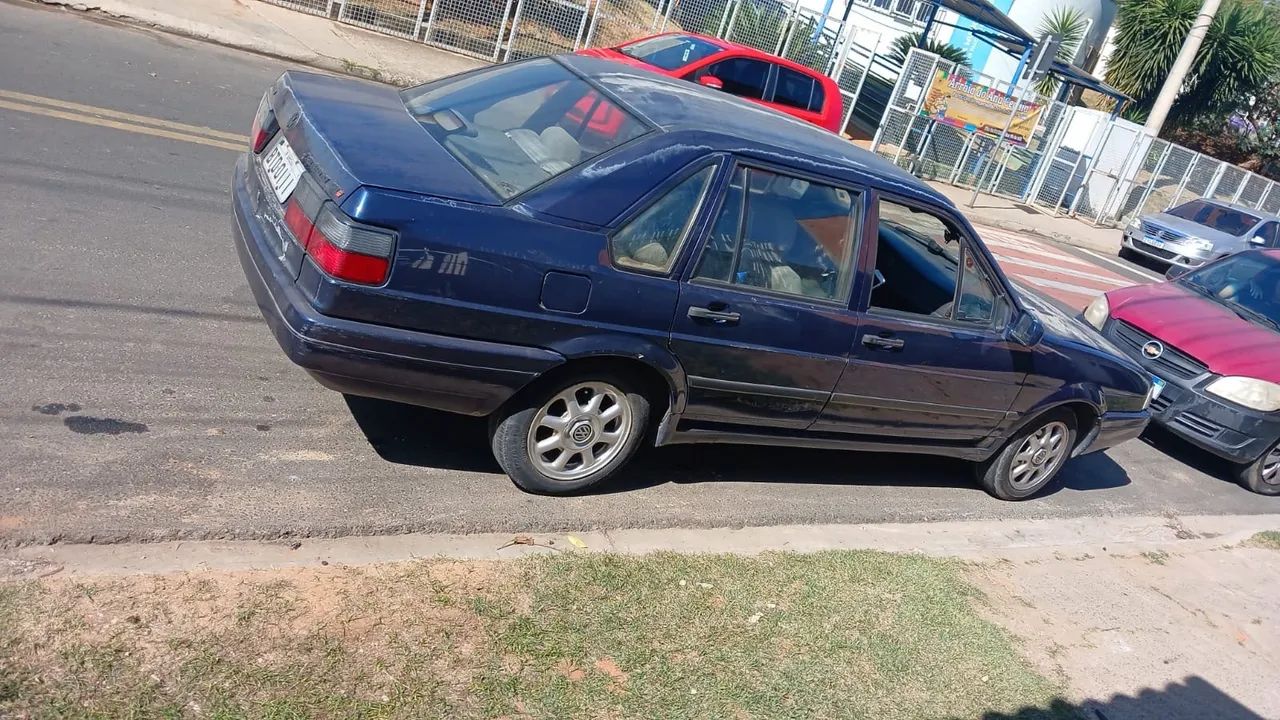 Volkswagen Santana GLI / GL/ Sport 1.8/ 2.0 (álcool) 1996
