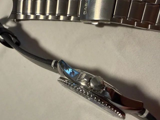 CASIO DURO BATMAN - MDV107D - Foto 4