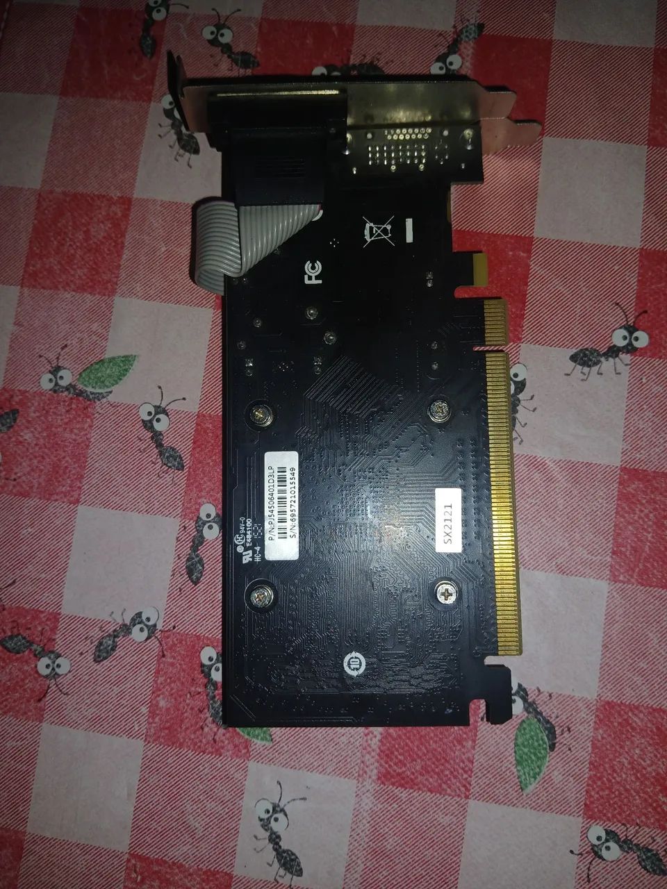 Placa de vídeo AMD Radeon HD 5450 1GB - Foto 2