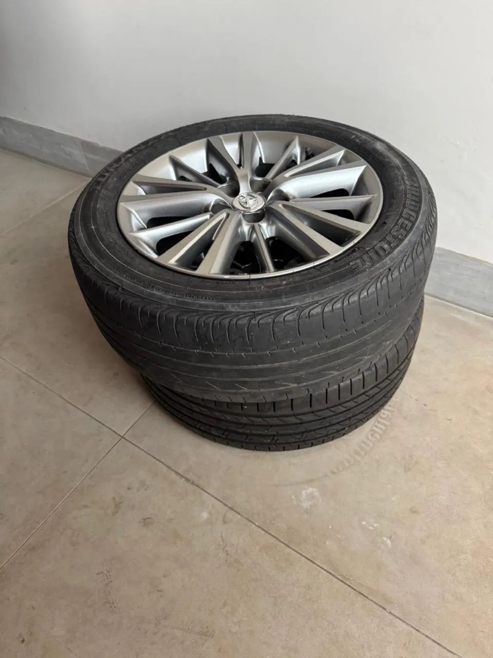 Jogo de rodas originais Corolla XEI aro 16 - Foto 4