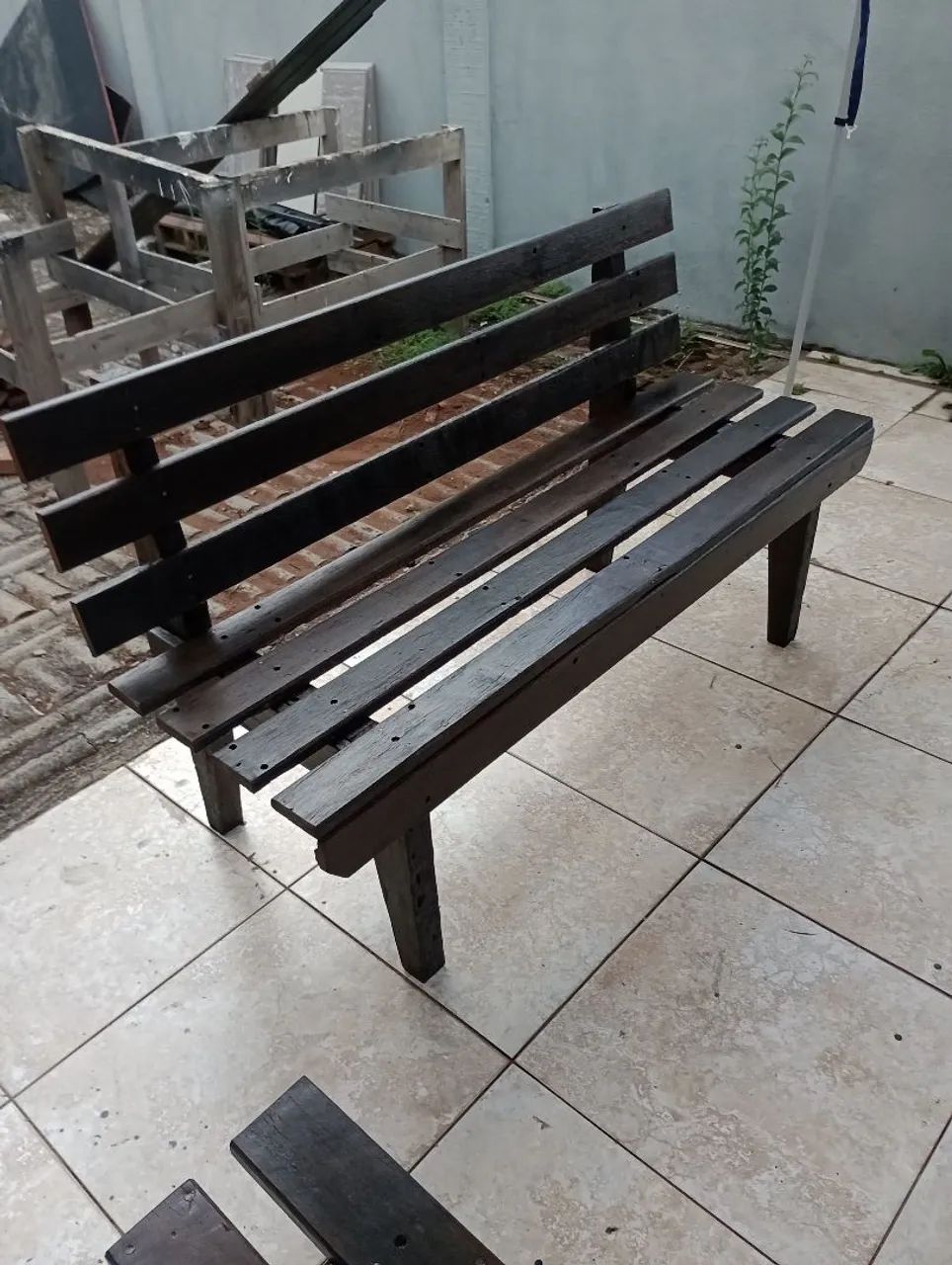 Bancos de madeira 