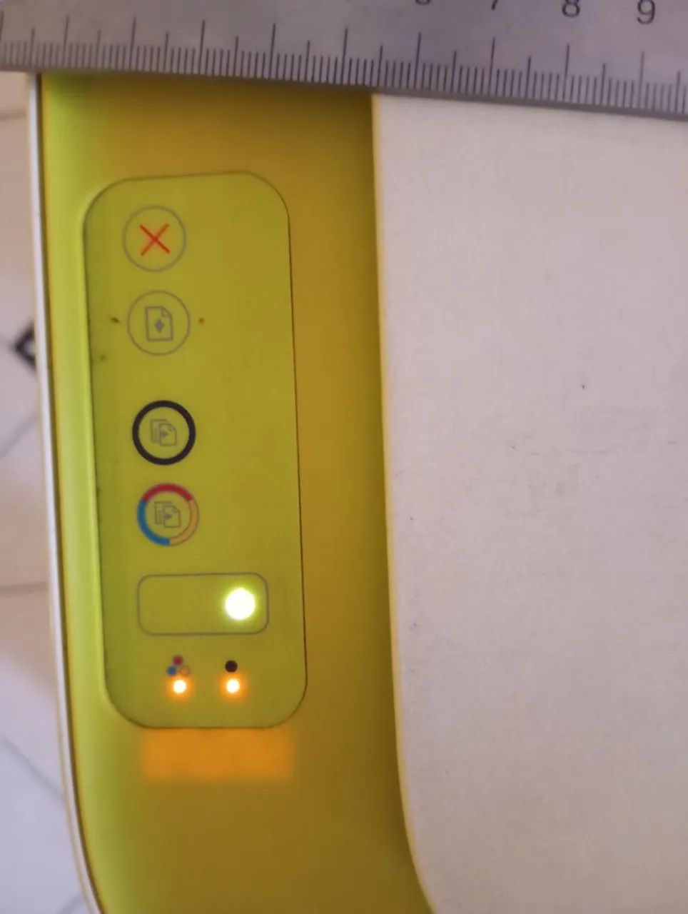HP DeskJet Ink Advantage 2136  - Foto 2