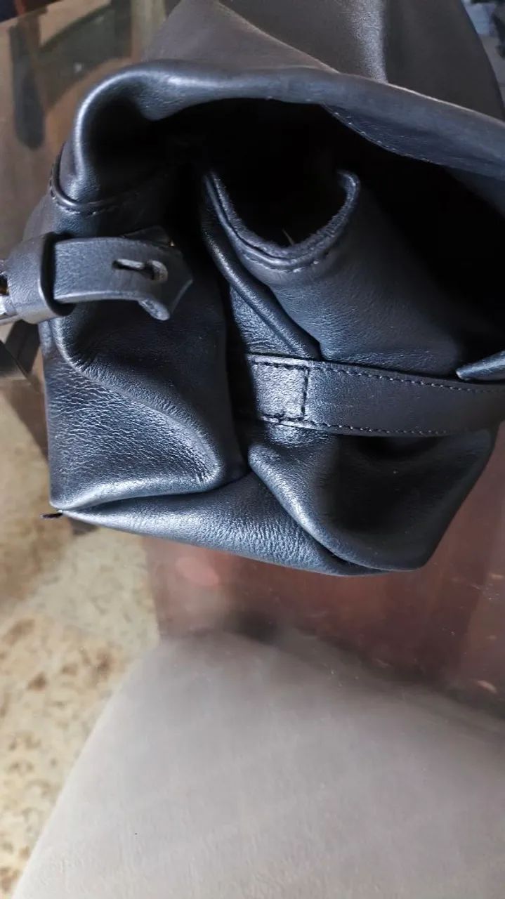 Bolsa preta Arezzo  - Foto 3