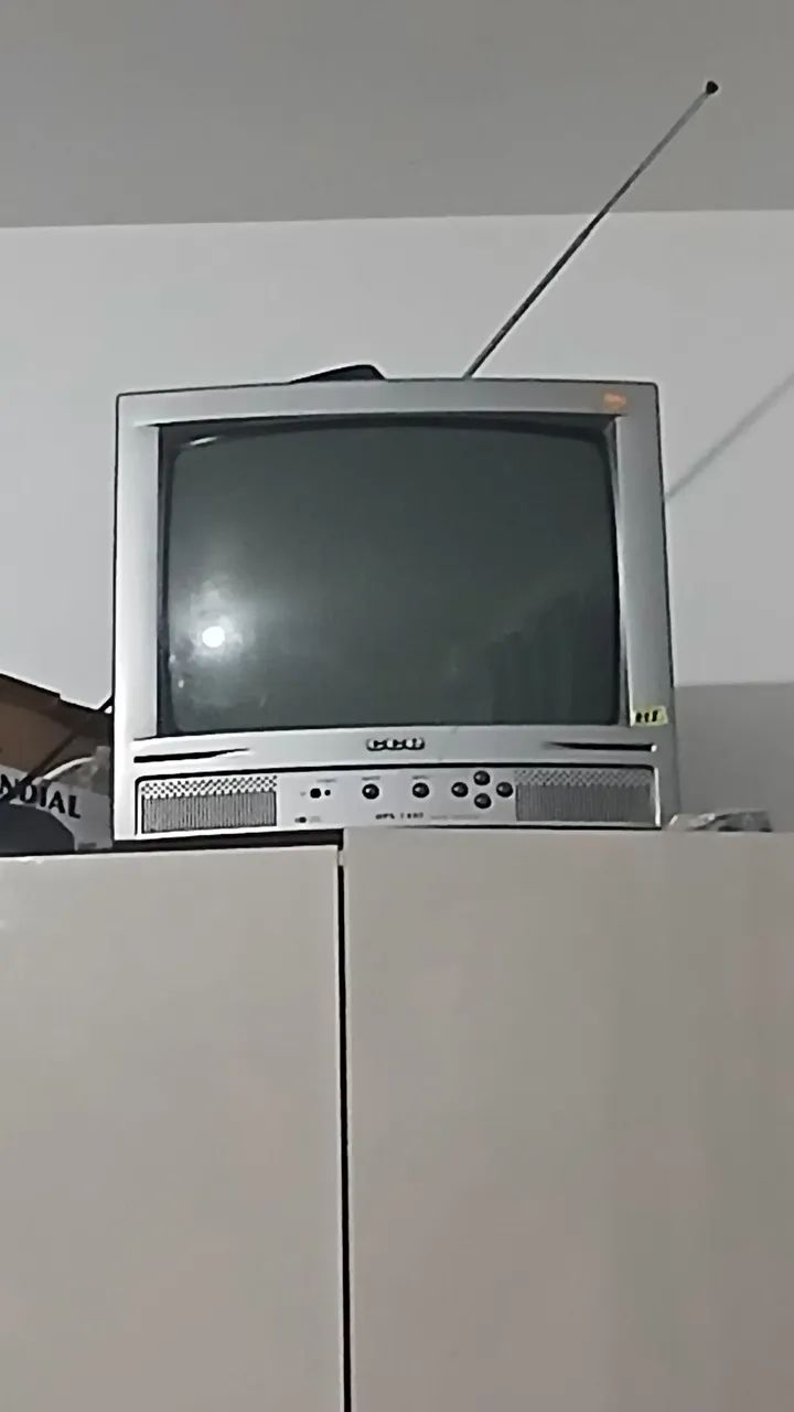 TV antiga, funcionando perfeitamente  - Foto 2