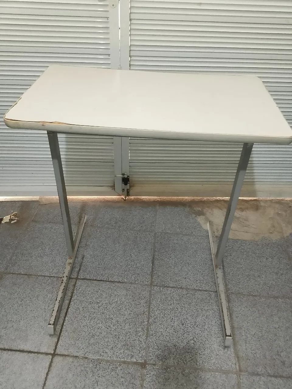 Mesa para máquina costura Singer Star  - Foto 2