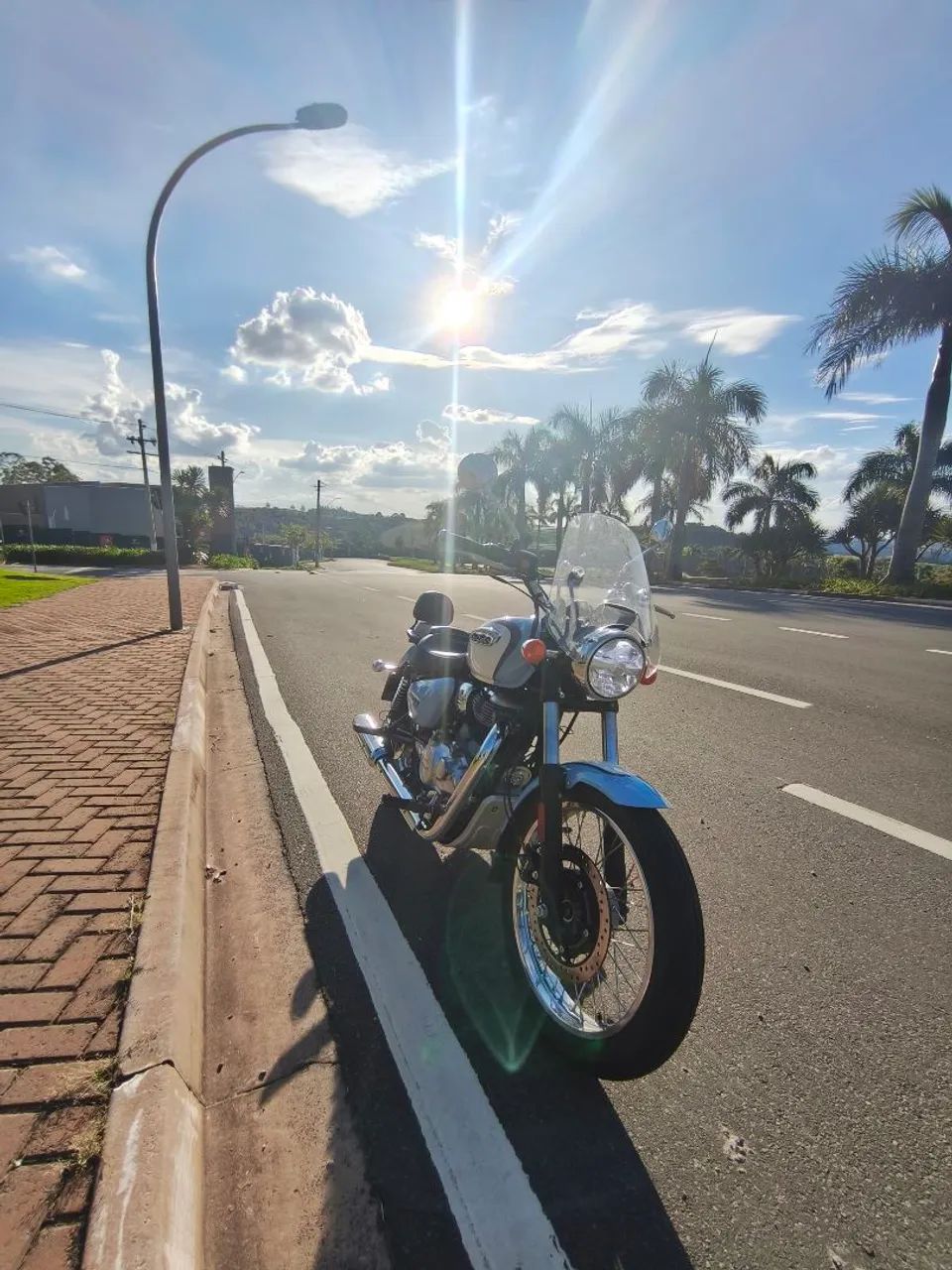METEOR 350 2026 - Foto 3