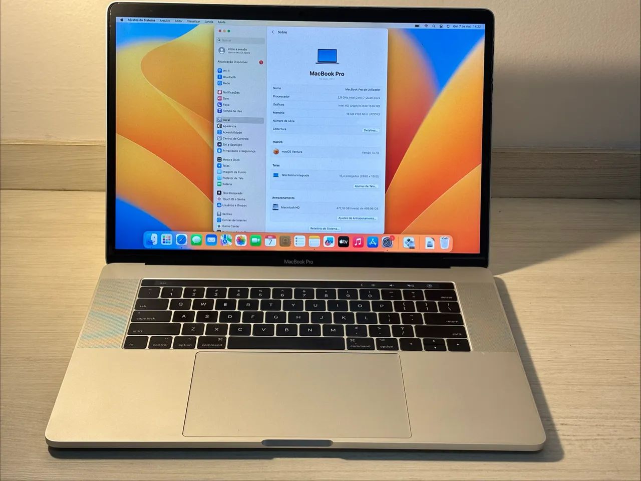 MacBook Pro 15インチ/ 2017年/ 16GB/ SSD512GB MacBook Pro 15 polegadas 2017 16GB RAM / 512GB SSD Radeon Pro 560