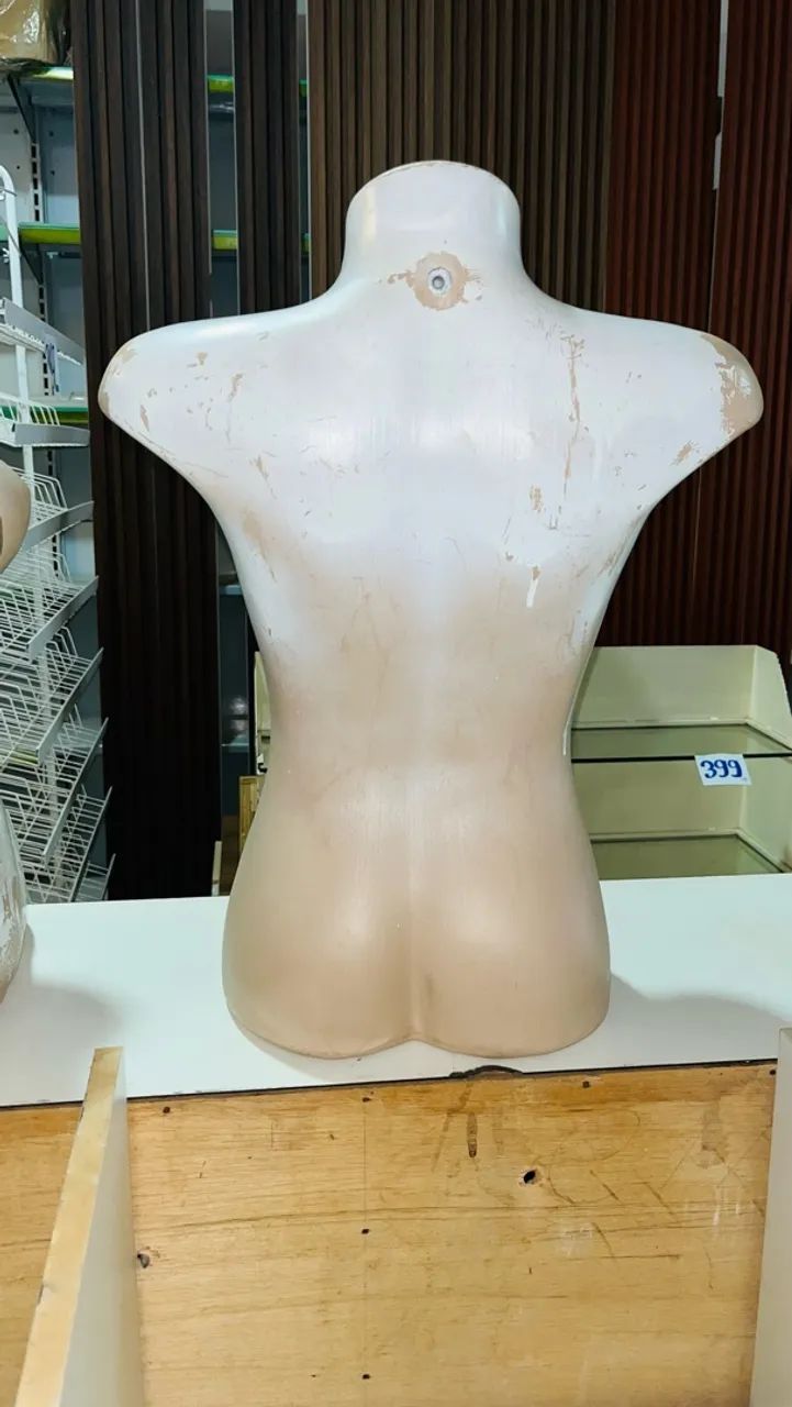 Busto de manequim feminino usado - Foto 2