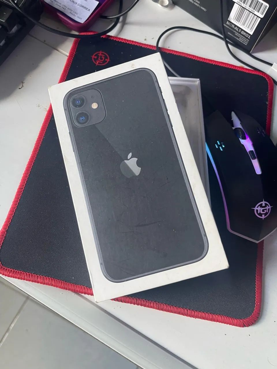 Iphone 11 com defeito  - Foto 4
