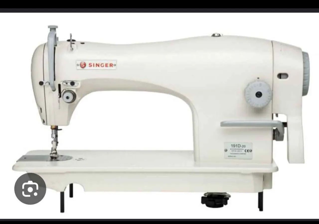 Máquina Singer industrial semi-nova