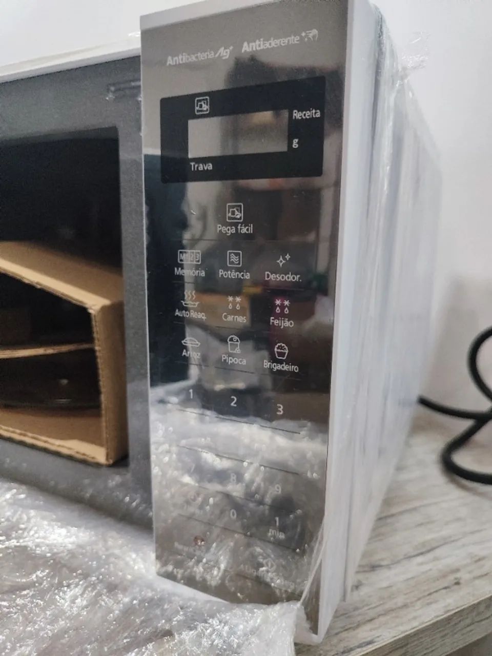 MICRO ONDAS PANASONIC - 21L BRANCO - Foto 3