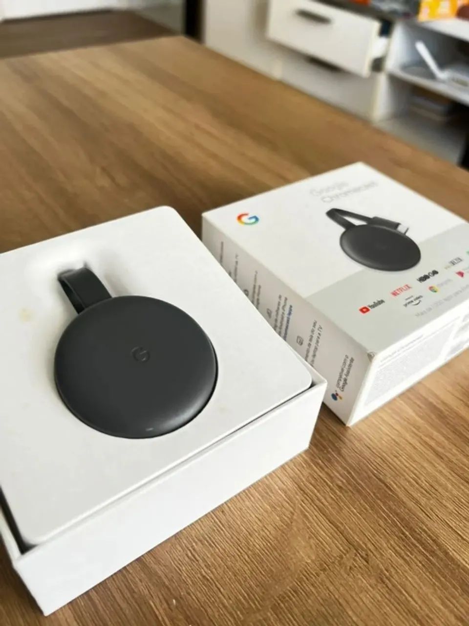 Google Chromecast 3ª Geração Full HD - Completo na Caixa