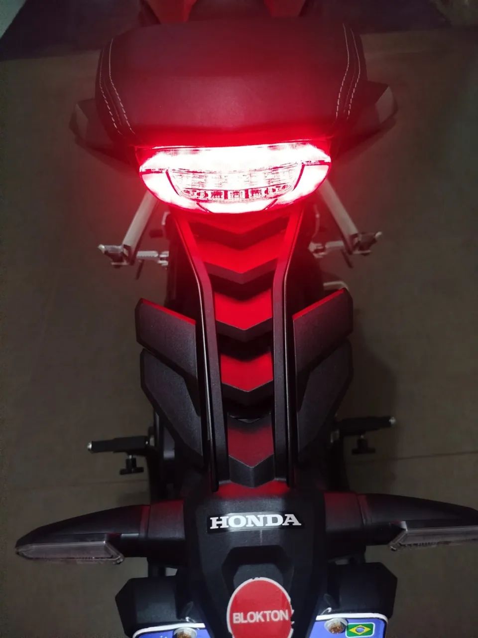 CB 650R - Foto 3