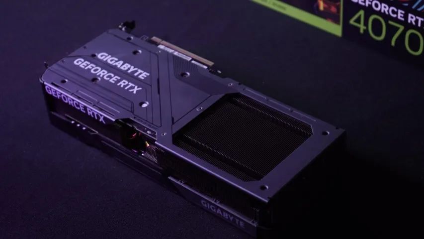 Gigabyte RTX 4070 Gaming OC 12GB por R$3.999,00 - Placas de Vídeo