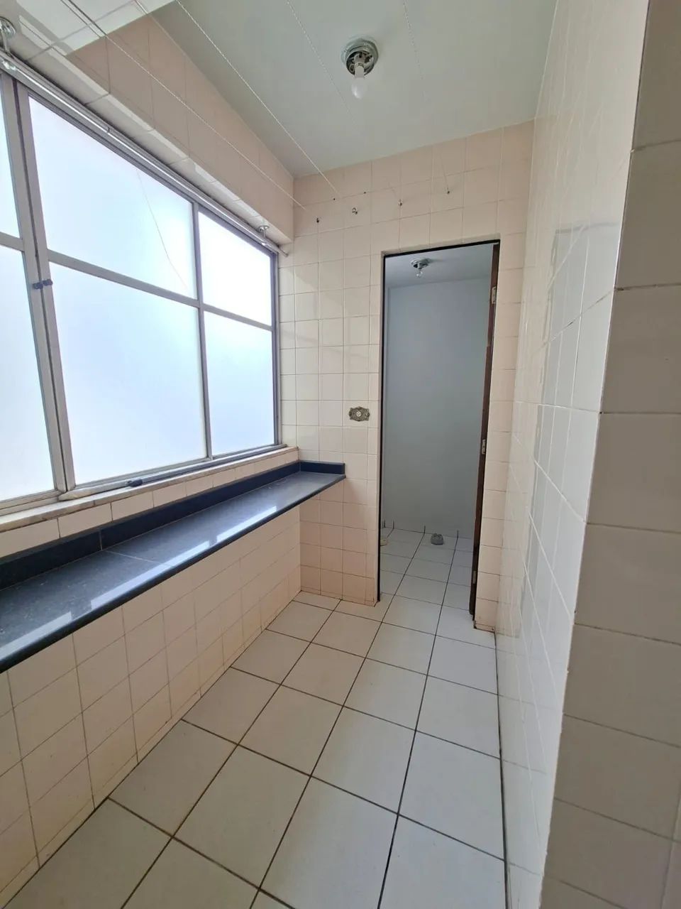 Venda - Apartamento na Vila Marumby em Maringá - Foto 5