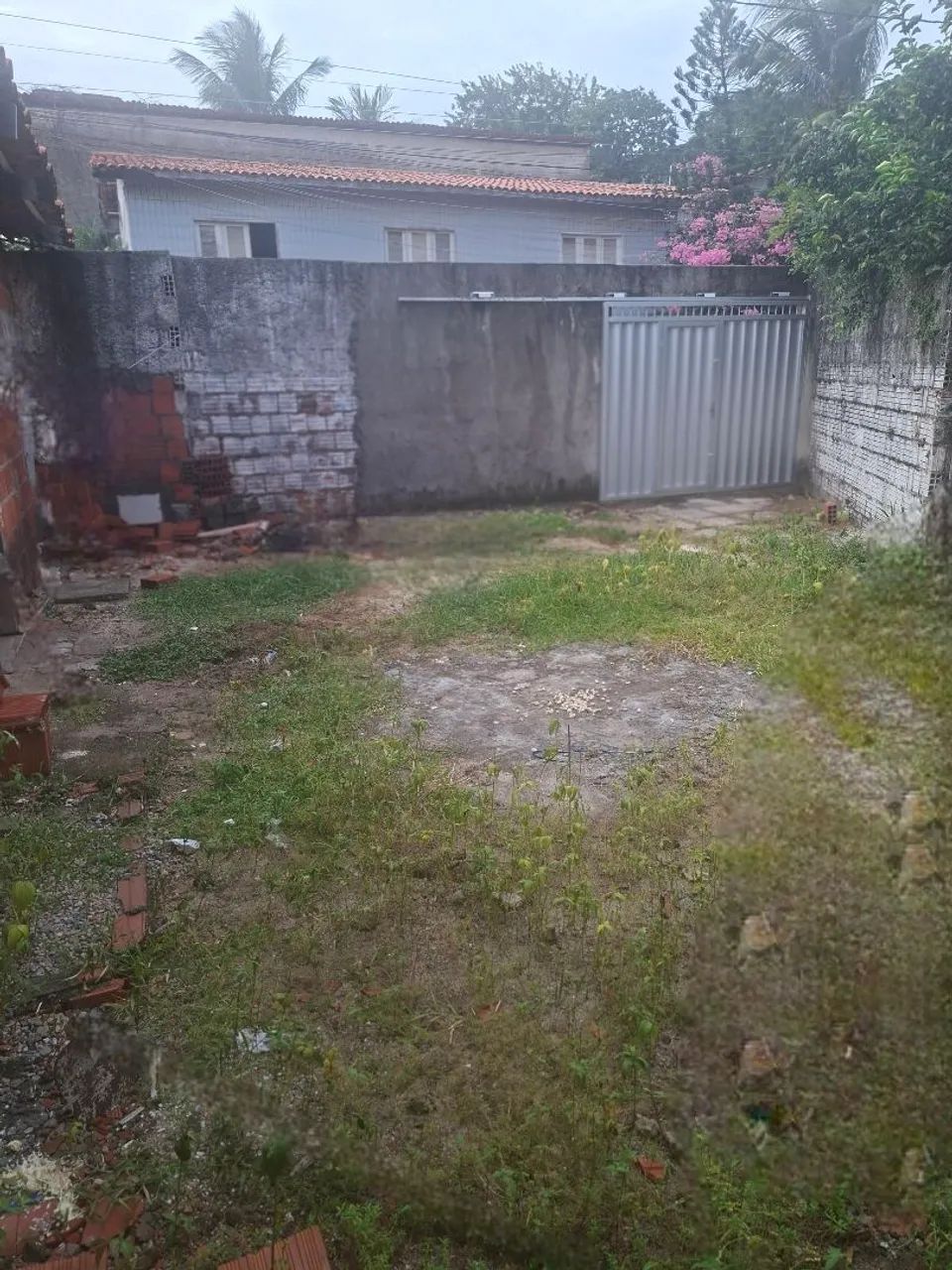 Terreno com 1 vão construido. - Foto 2