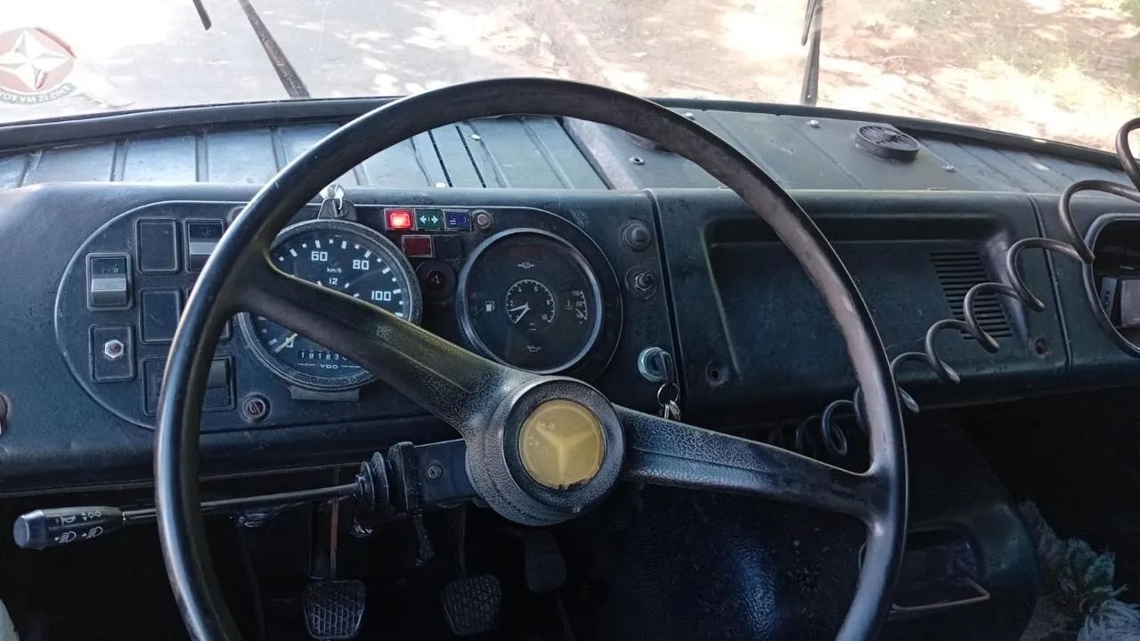 mercedinho 608 com 6 pneus zero  - Foto 5