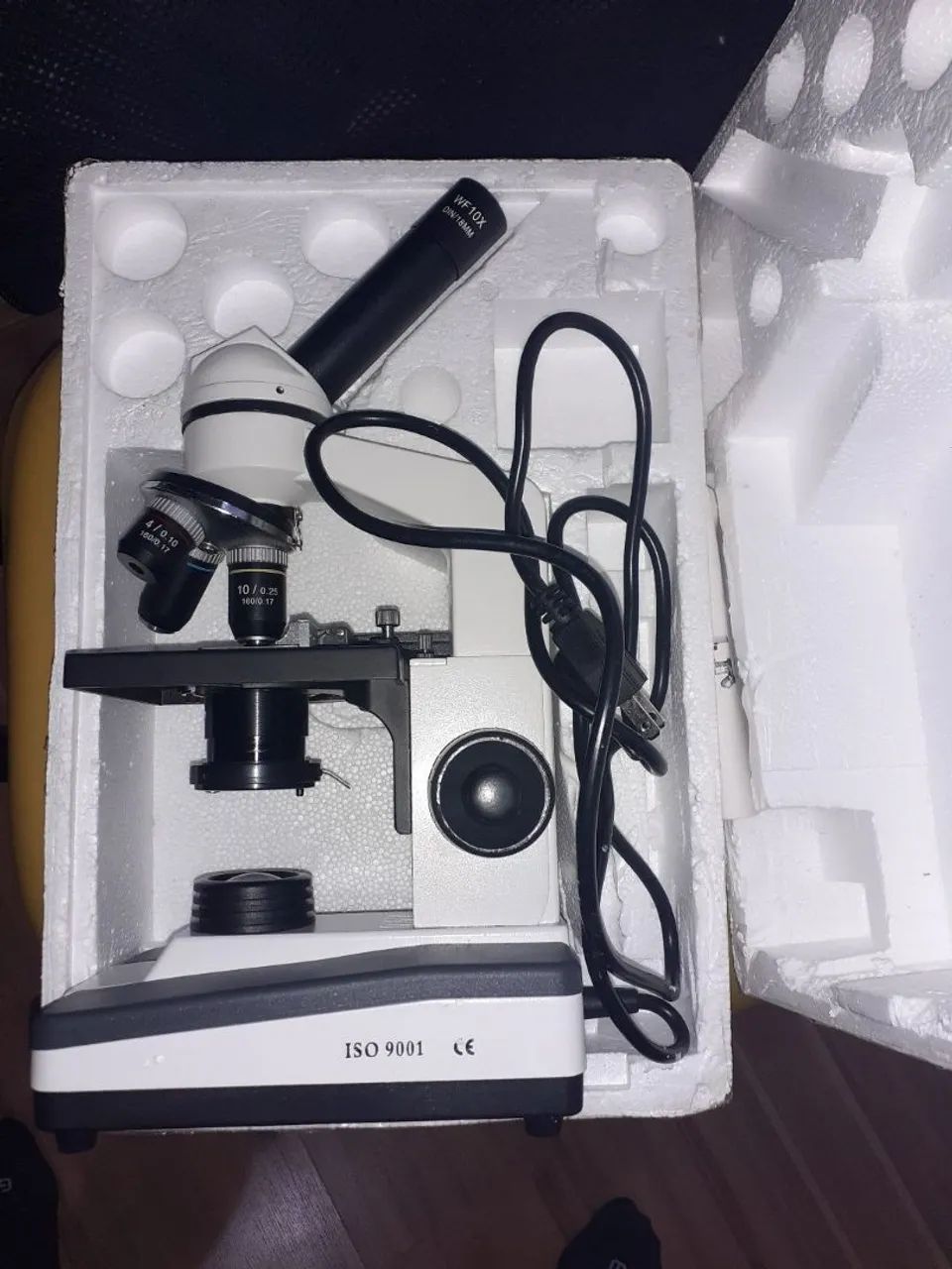 Microscópio( Estudent Microscope) modelo MS - 01UL- and 01ULD432958112436725764