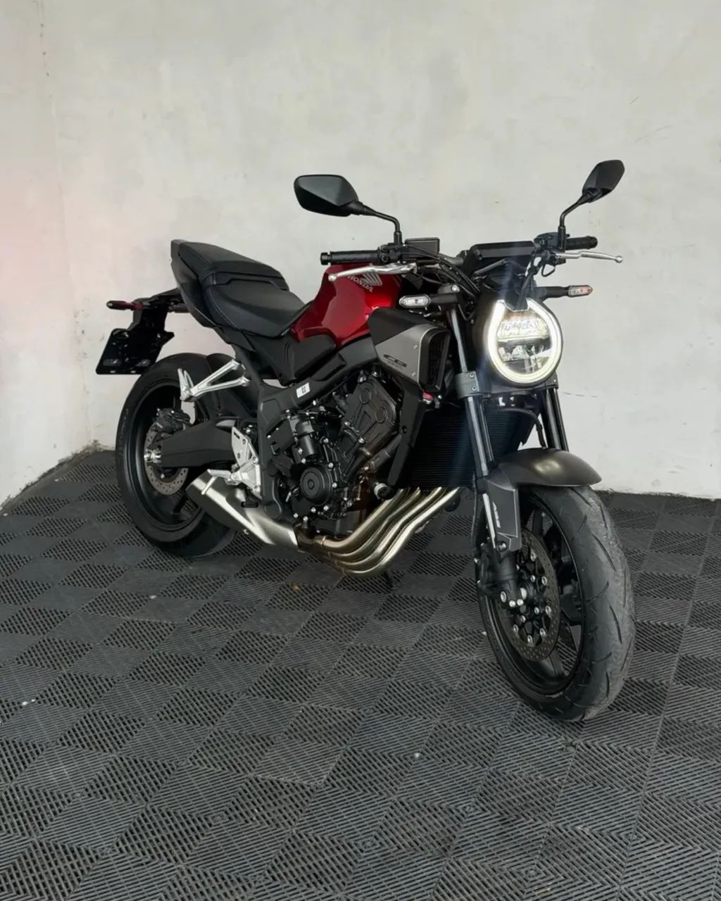 Honda CB 650 E-Clutch