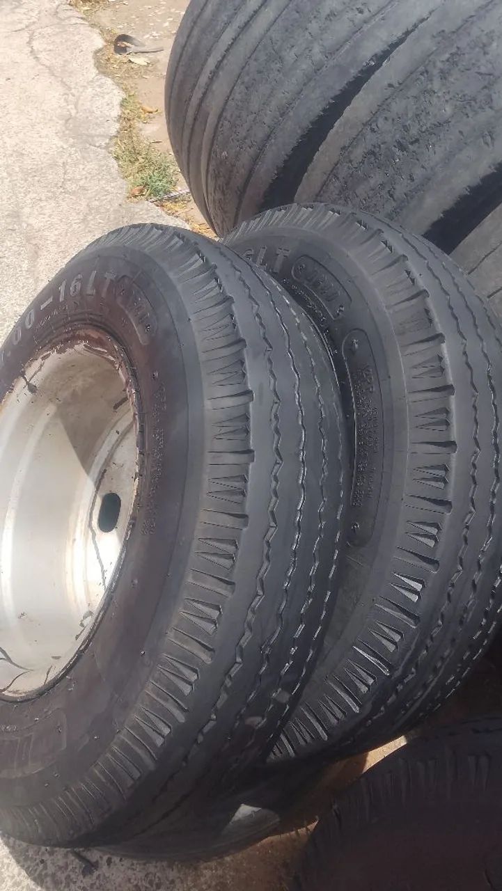 Jogo de Rodas para Caminhão aro 7,00/16 completo com camara e fitão novos. 