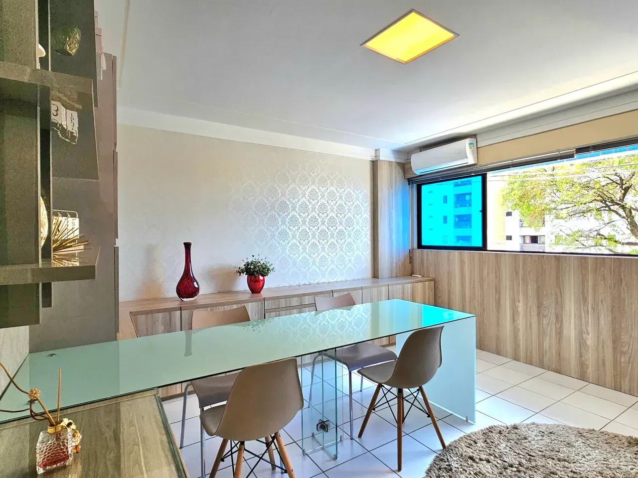 Linda sala mobiliada c/ 32 m² no Ed. Blue Tower Center em Lagoa Nova - Foto 3