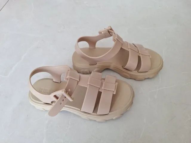 Sandália Melissa 33/34 - Modelo Melissa Ella Sandal - Foto 2
